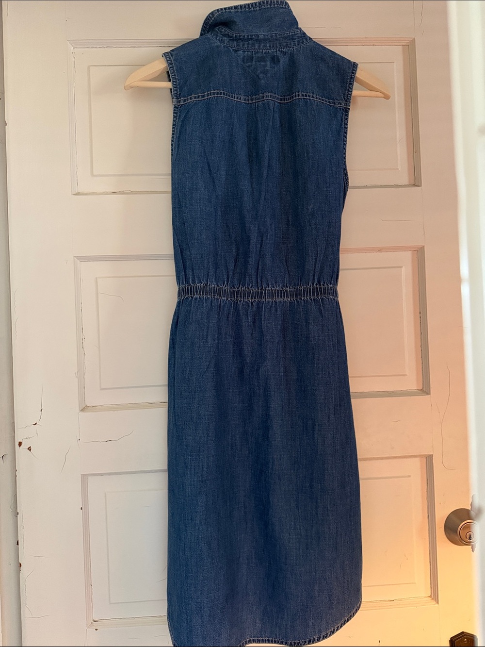 Tommy Hilfiger Sleeveless Denim Midi Dress in Dark Blue with Tie Waist - Picture 11 of 13